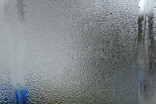 麻豆一级内射视频内凝露现象是如何产生的？