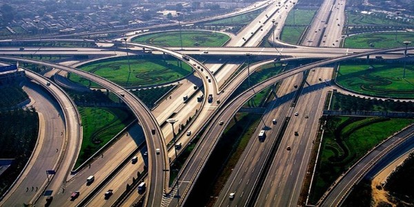 赣粤高速公路选用麻豆视频APP免费版步入式高温老化房